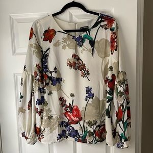 Floral Blouse with Balloon Sleeves - Express